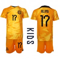 Camiseta Países Bajos Daley Blind #17 Primera Equipación Replica Mundial 2022 para niños mangas cortas (+ Pantalones cortos)